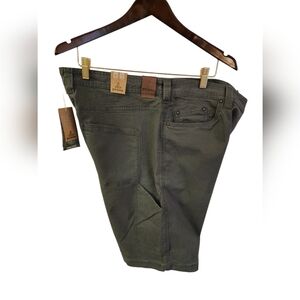 NWT Prana Men's Bronson Organic Cotton Shorts Green 11" Inseam 40 Waist